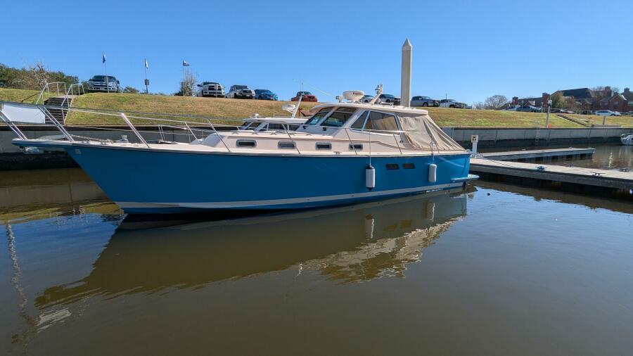 2004 Island Packet 360