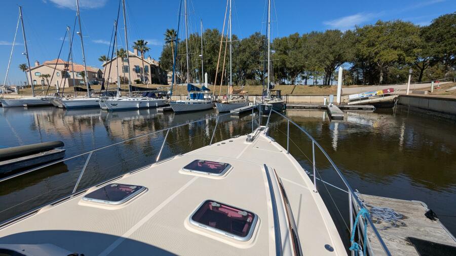 2004 Island Packet 360