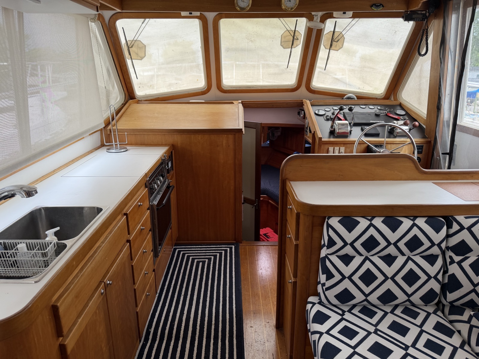 1998 Sabre 36 Fast Trawler