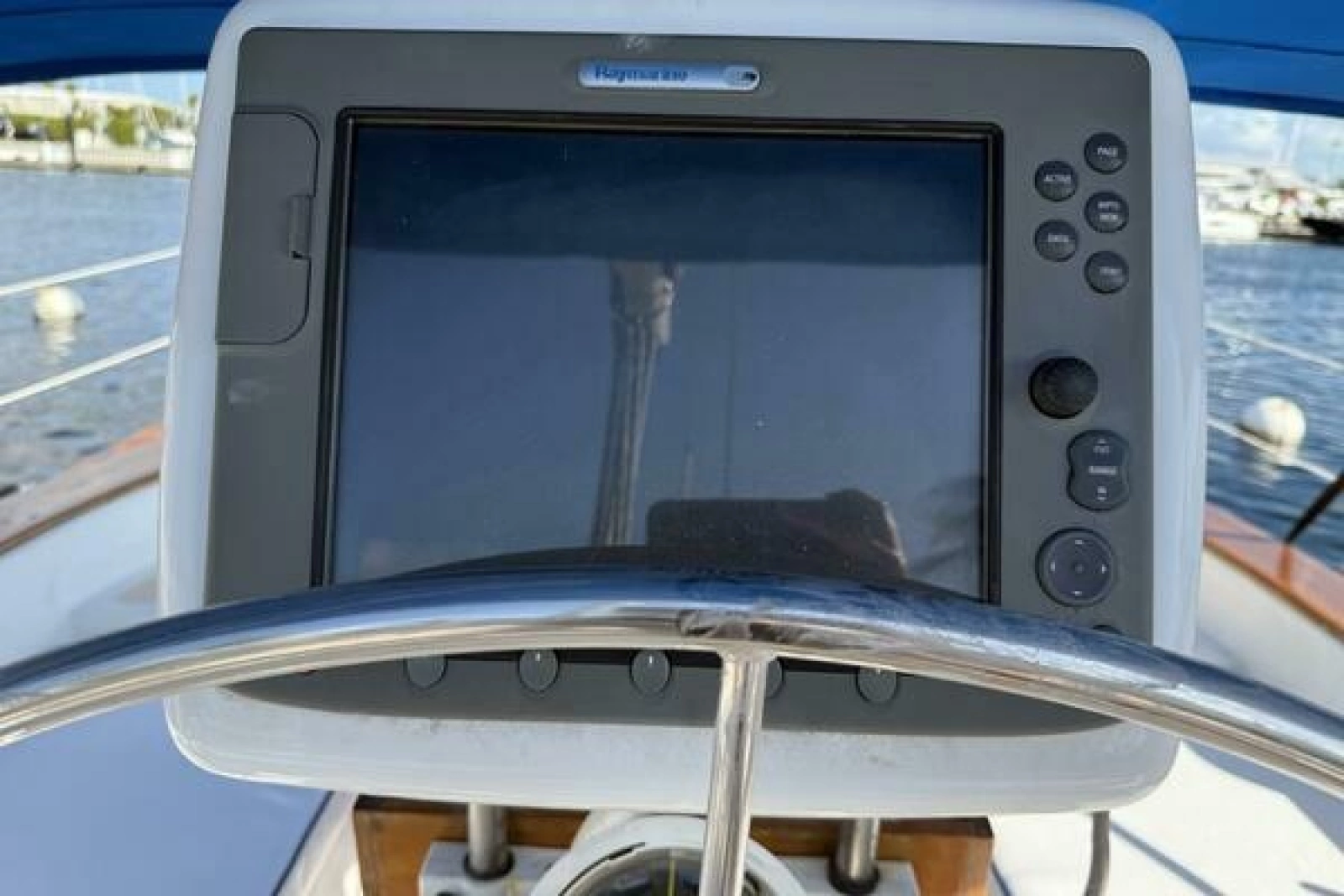 1985 Endeavour 42
