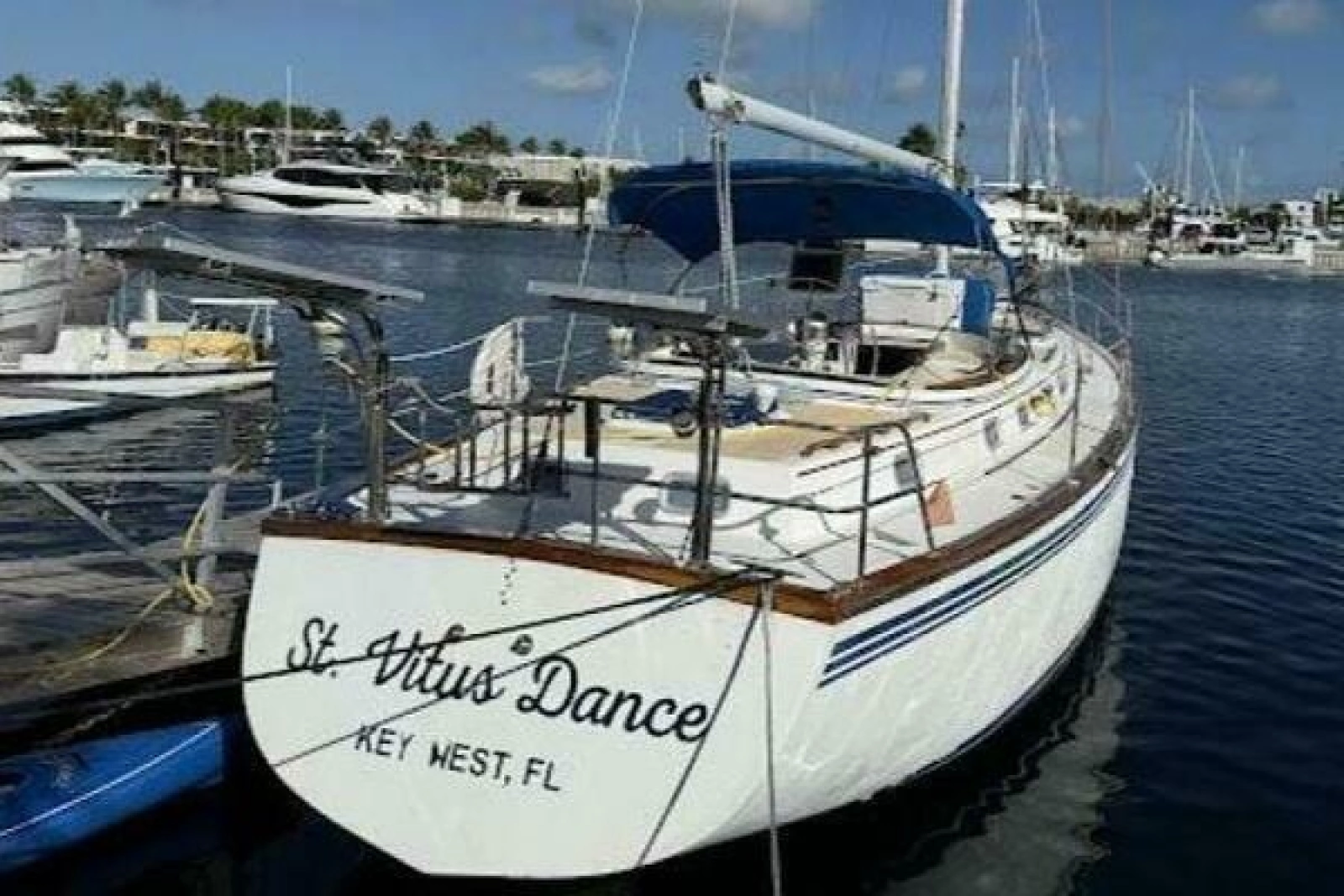1985 Endeavour 42