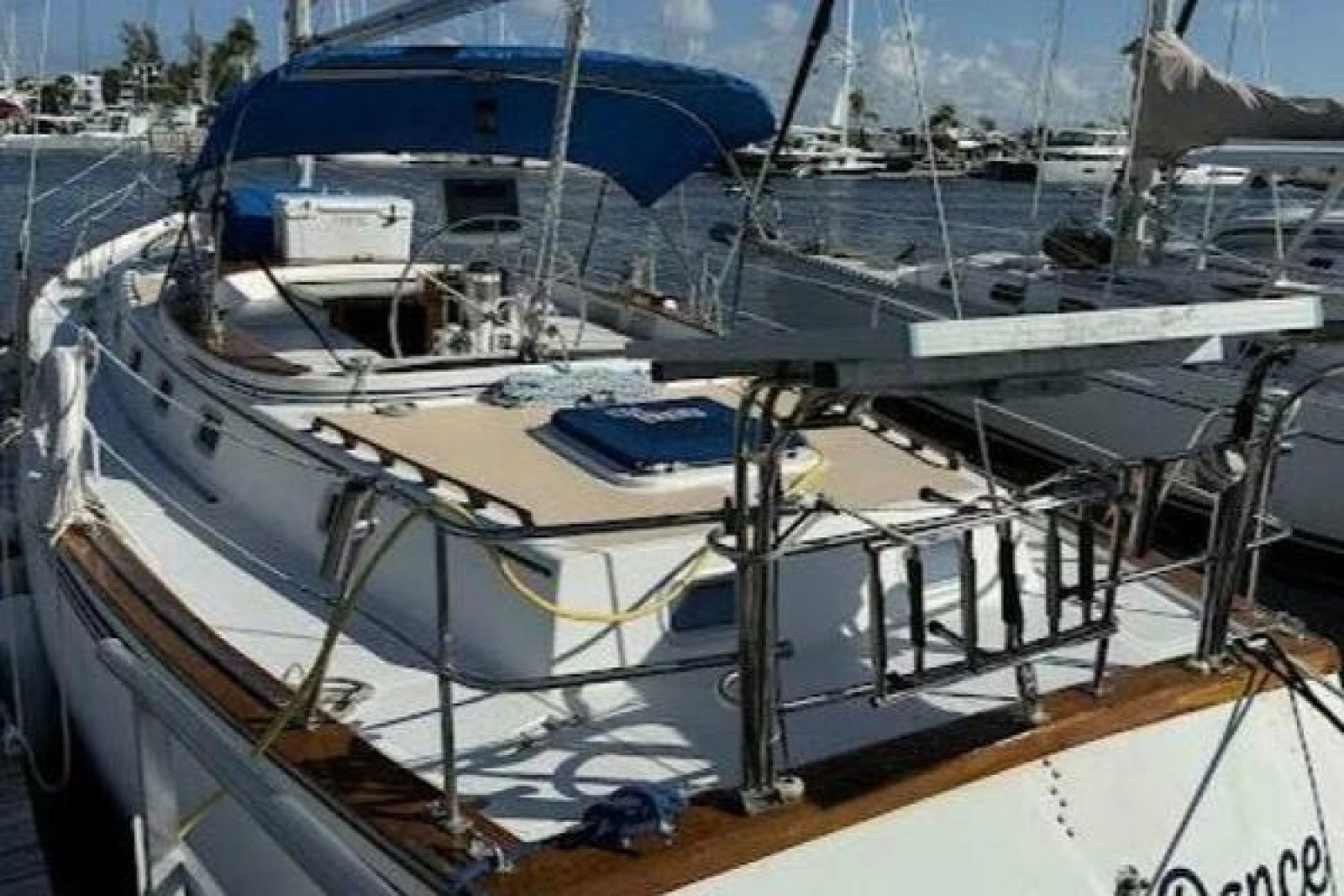 1985 Endeavour 42
