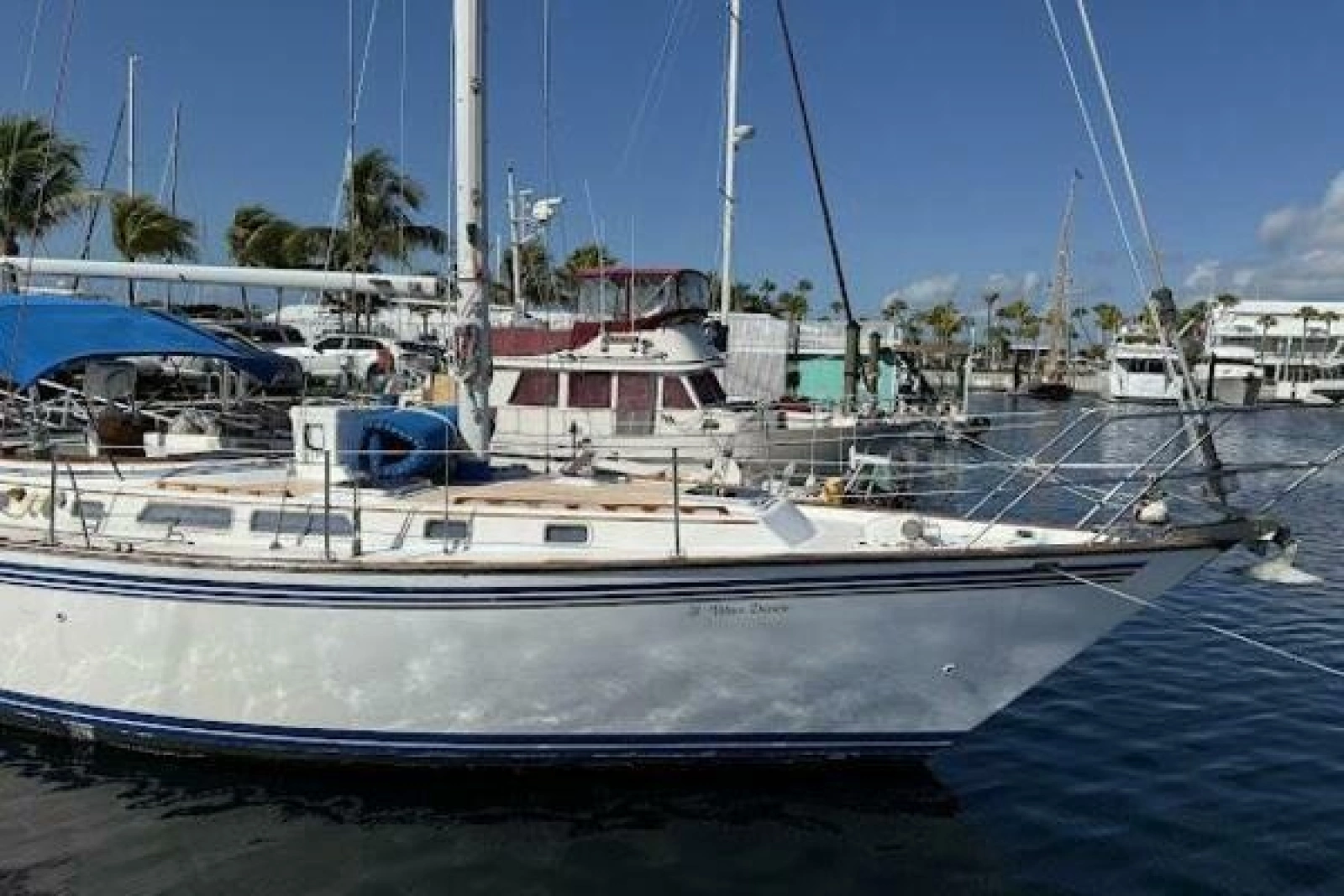1985 Endeavour 42