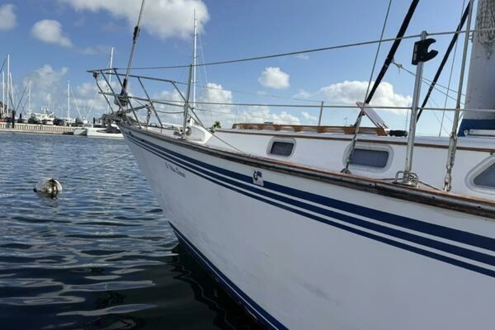 1985 Endeavour 42