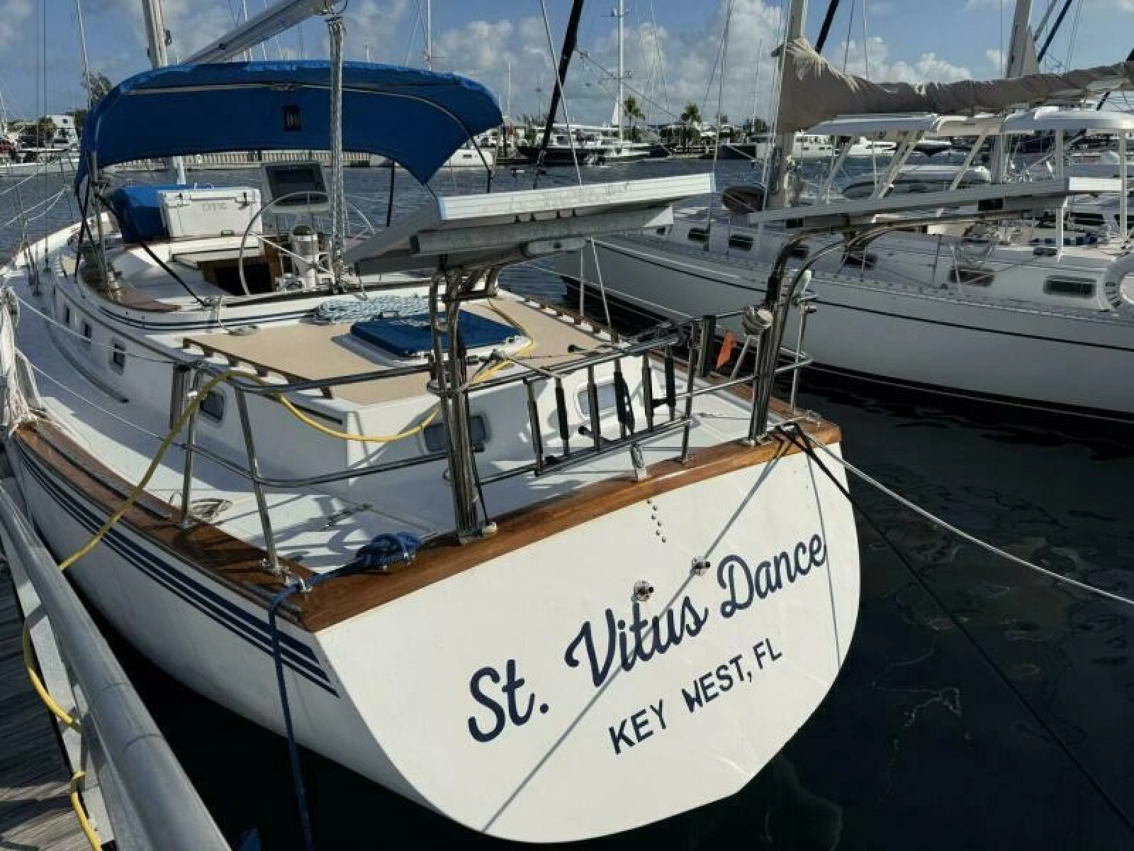 1985 Endeavour 42