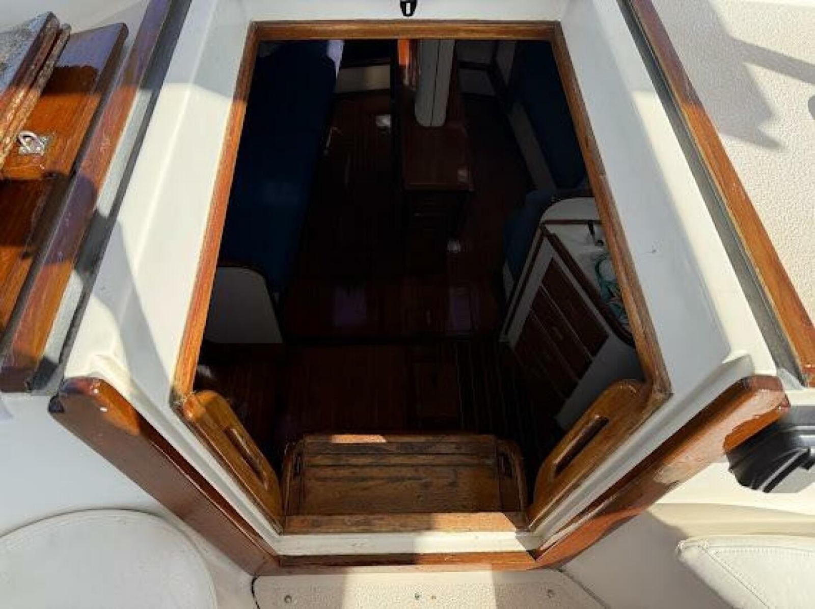 1989 Morgan 44