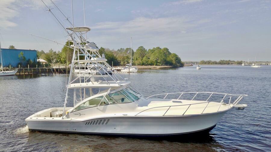 Photo of 41' Albemarle 410 Express Fisherman 2008