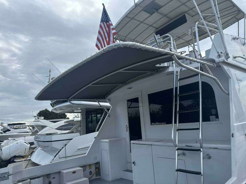 Hatteras_1