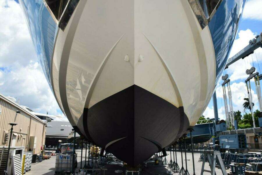 Performance bow entry