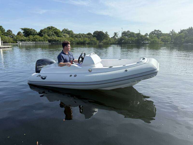 11ft Airship Yacht For Sale