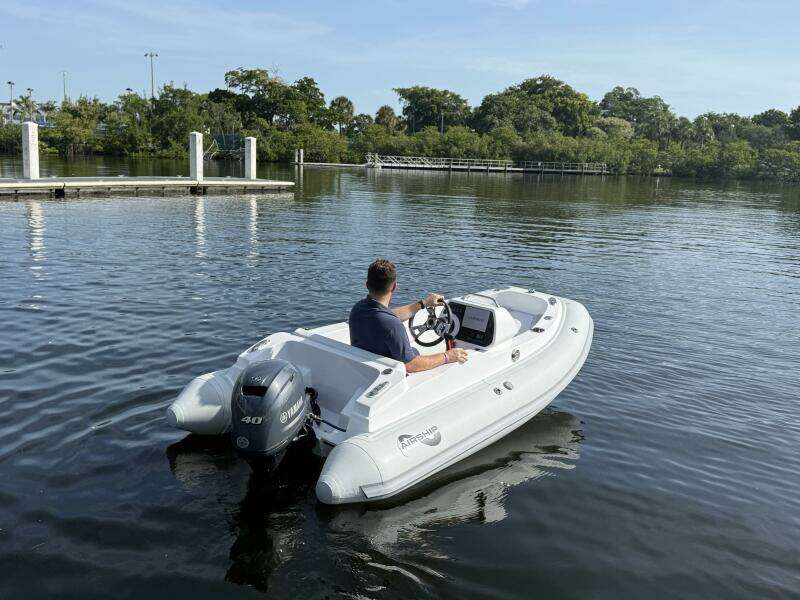 11ft Airship Yacht For Sale