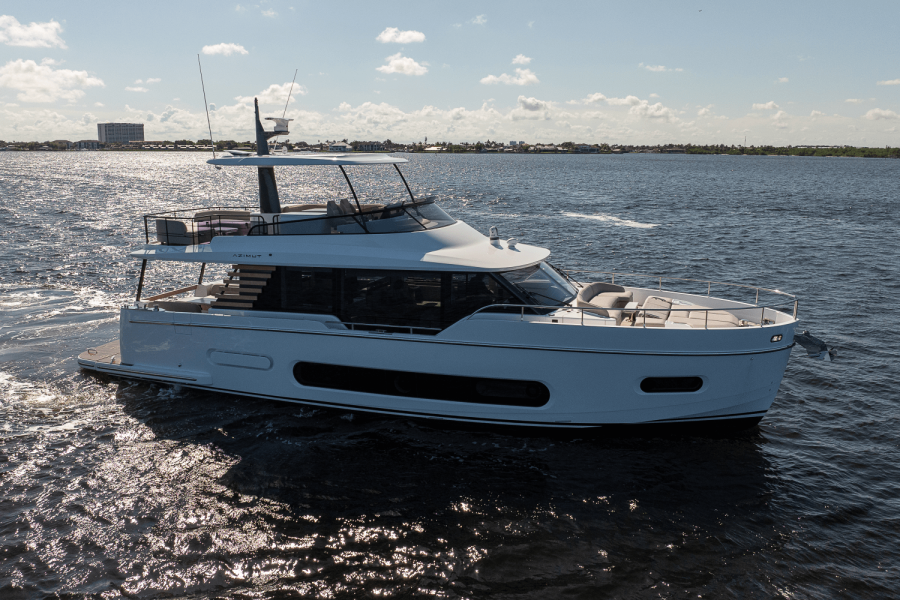 60ft Azimut Yacht For Sale