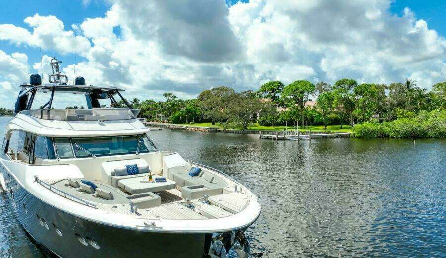 Never Say Never 86ft Monte Carlo Yachts Yacht For Sale