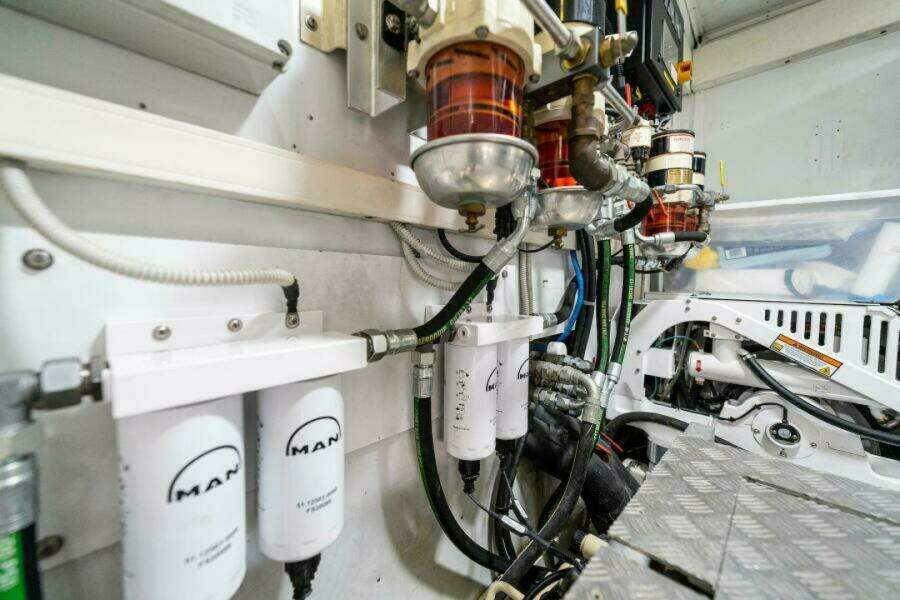 Never Say Never 86ft Monte Carlo Yachts Yacht For Sale