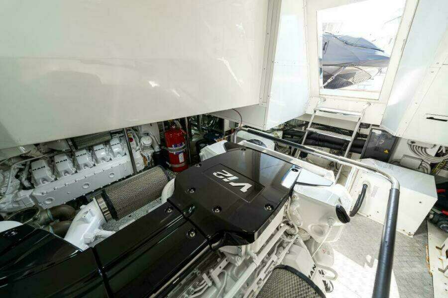 Never Say Never 86ft Monte Carlo Yachts Yacht For Sale