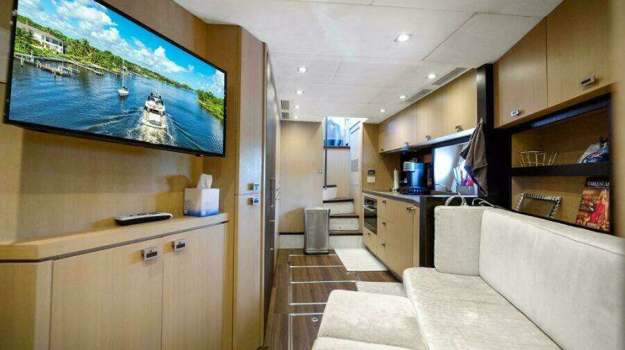 Never Say Never 86ft Monte Carlo Yachts Yacht For Sale