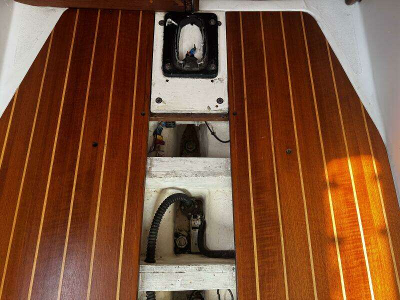 Polar Express 35ft Tartan Yacht For Sale