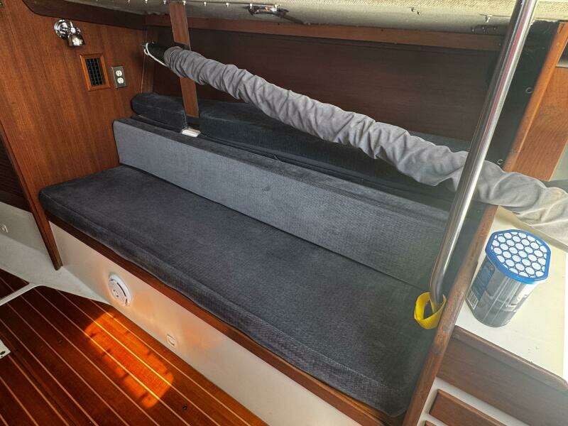 Polar Express 35ft Tartan Yacht For Sale