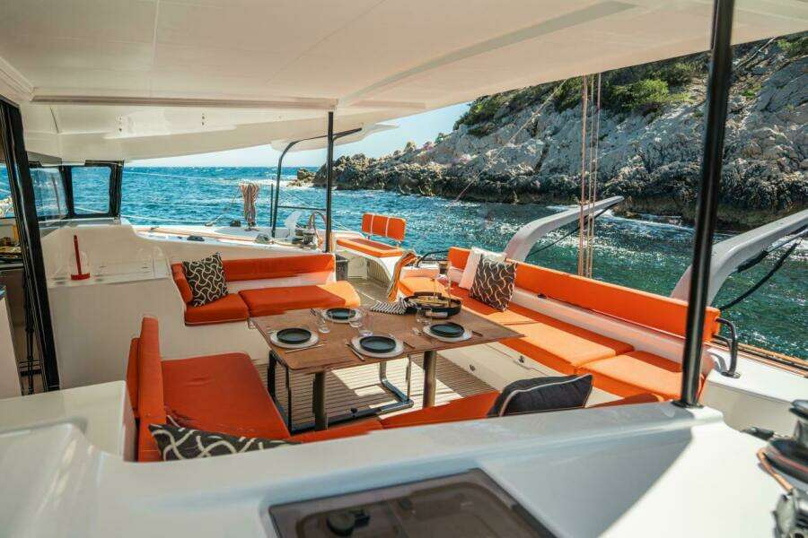 New Excess 13 43ft Excess Yacht For Sale
