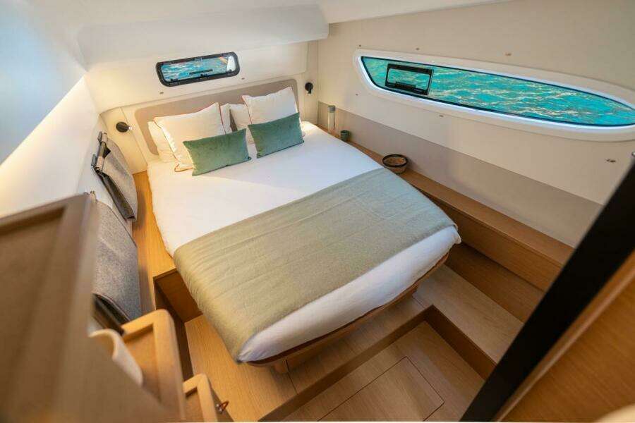 New Excess 13 43ft Excess Yacht For Sale