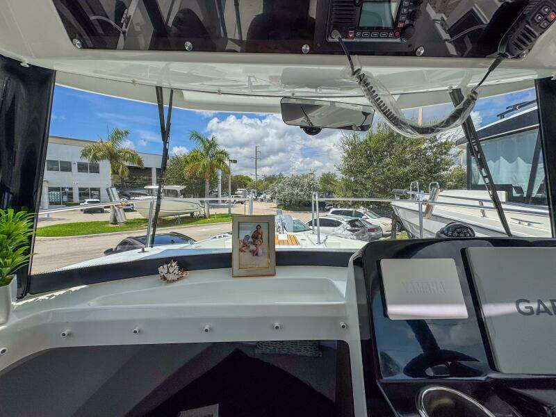 26ft Jeanneau Yacht For Sale