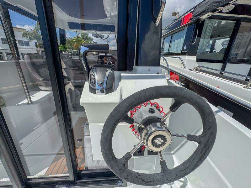 26ft Jeanneau Yacht For Sale
