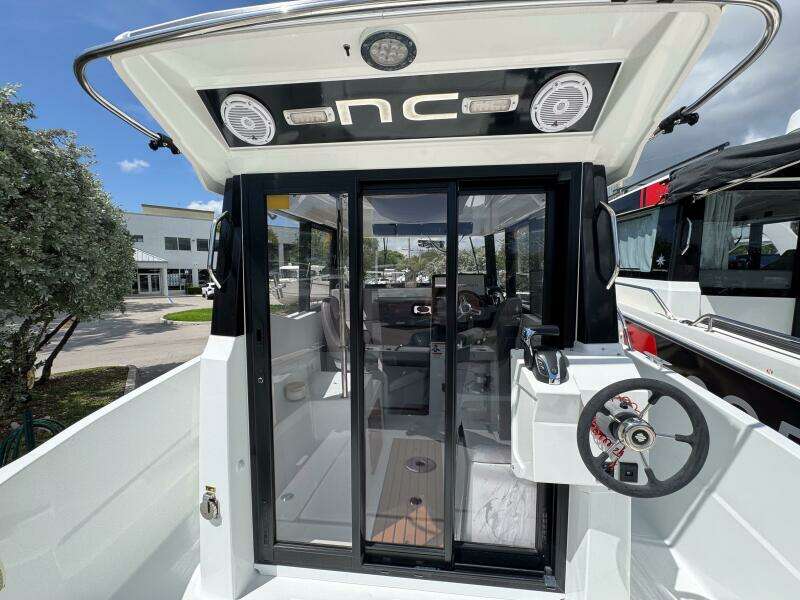 26ft Jeanneau Yacht For Sale