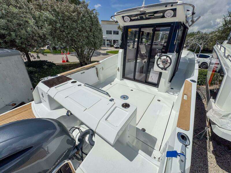 26ft Jeanneau Yacht For Sale