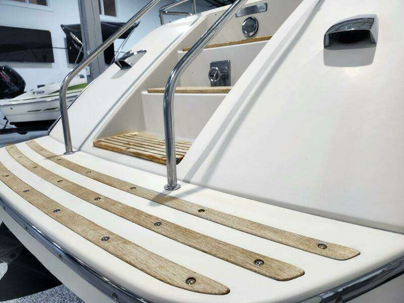 29ft Kavalk Yacht For Sale