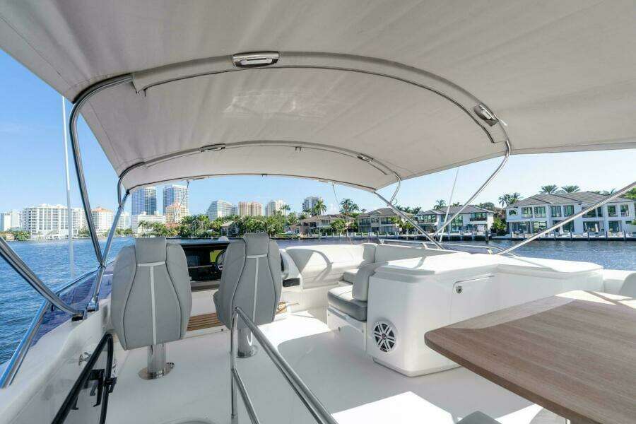 ABOVE DECK 60ft Princess Yacht For Sale