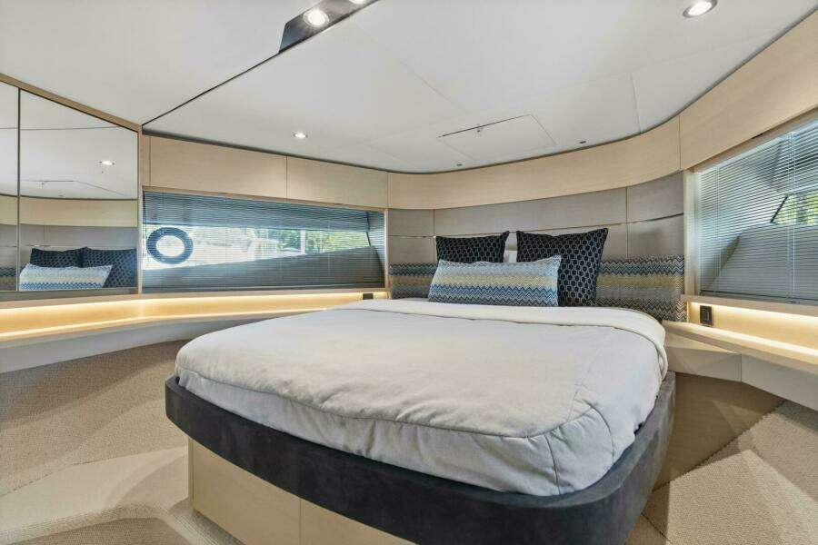 ABOVE DECK 60ft Princess Yacht For Sale
