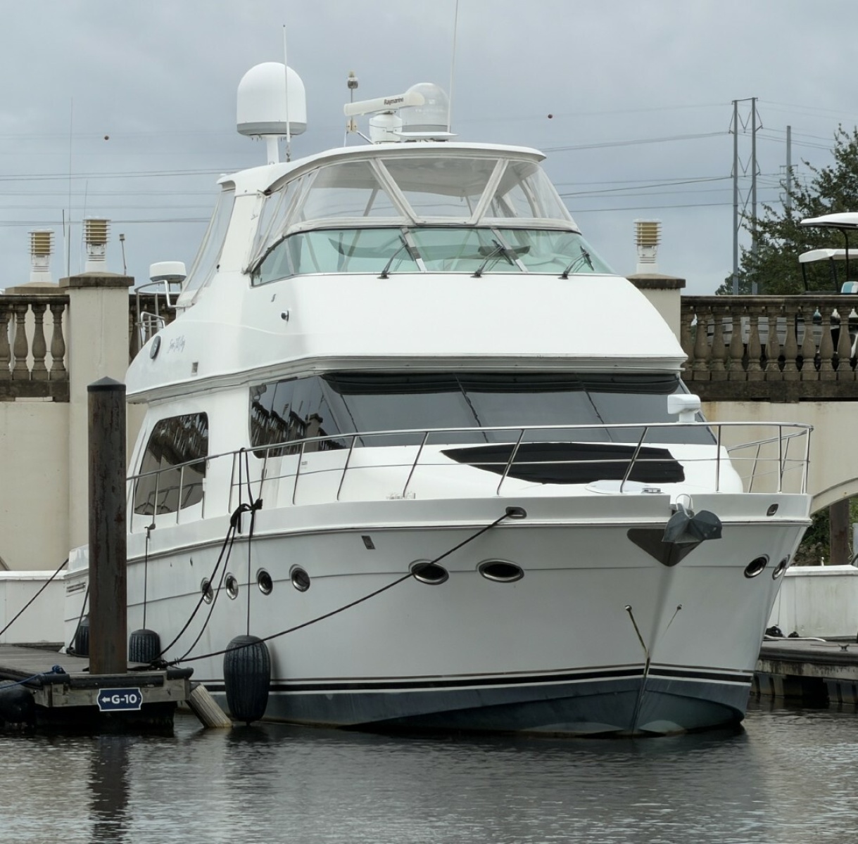 2006 Carver 56 VOYAGER