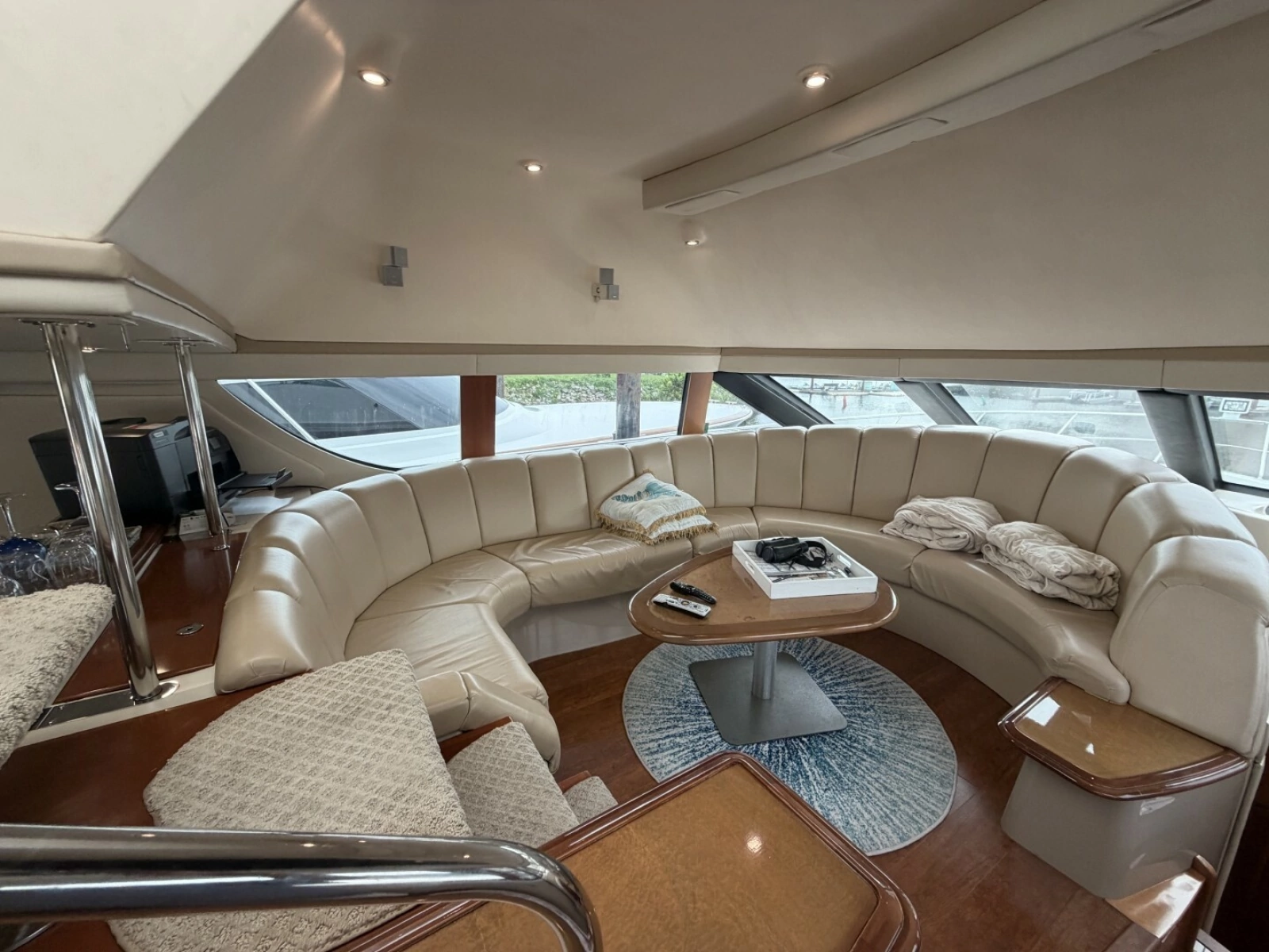 2006 Carver 56 VOYAGER