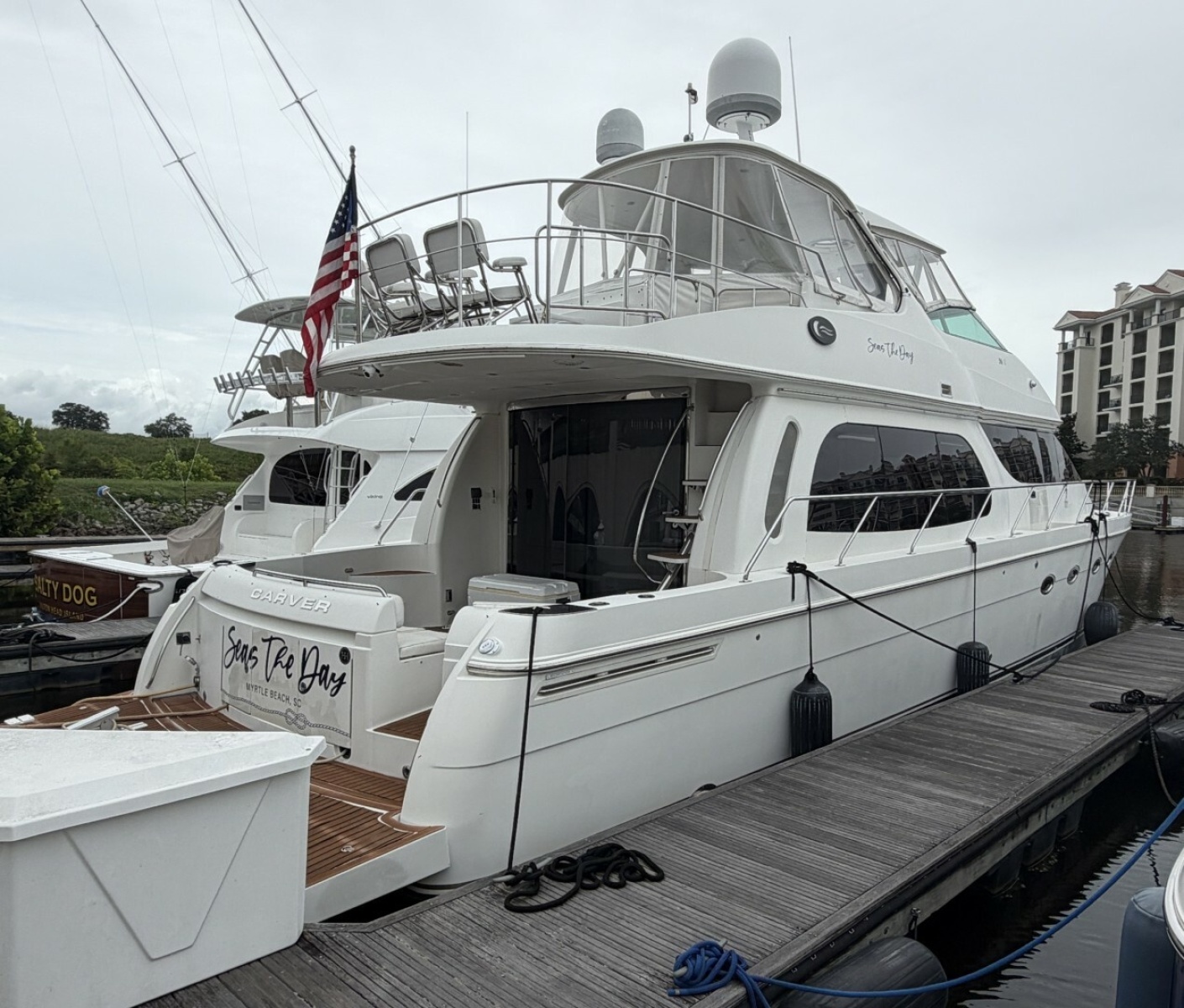 2006 Carver 56 VOYAGER
