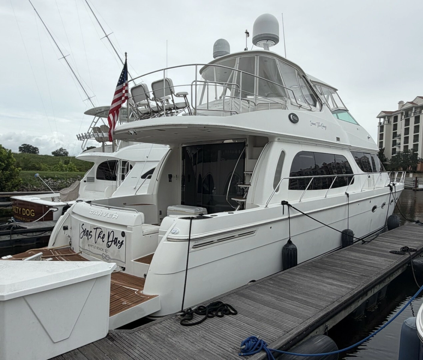 2006 Carver 56 VOYAGER