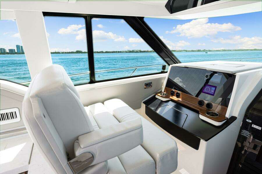 STAY SEA 43ft Tiara Yachts Yacht For Sale