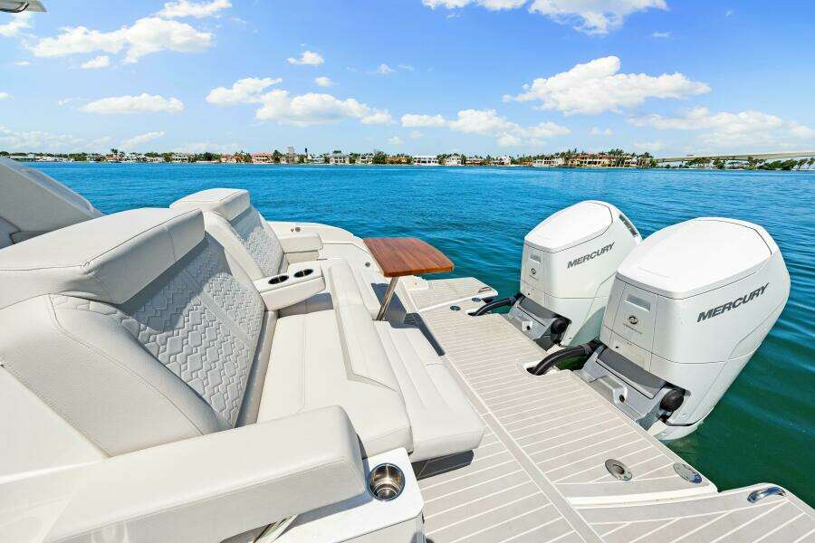 STAY SEA 43ft Tiara Yachts Yacht For Sale