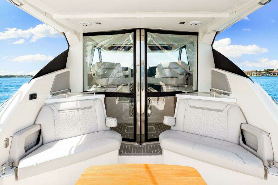 STAY SEA 43ft Tiara Yachts Yacht For Sale