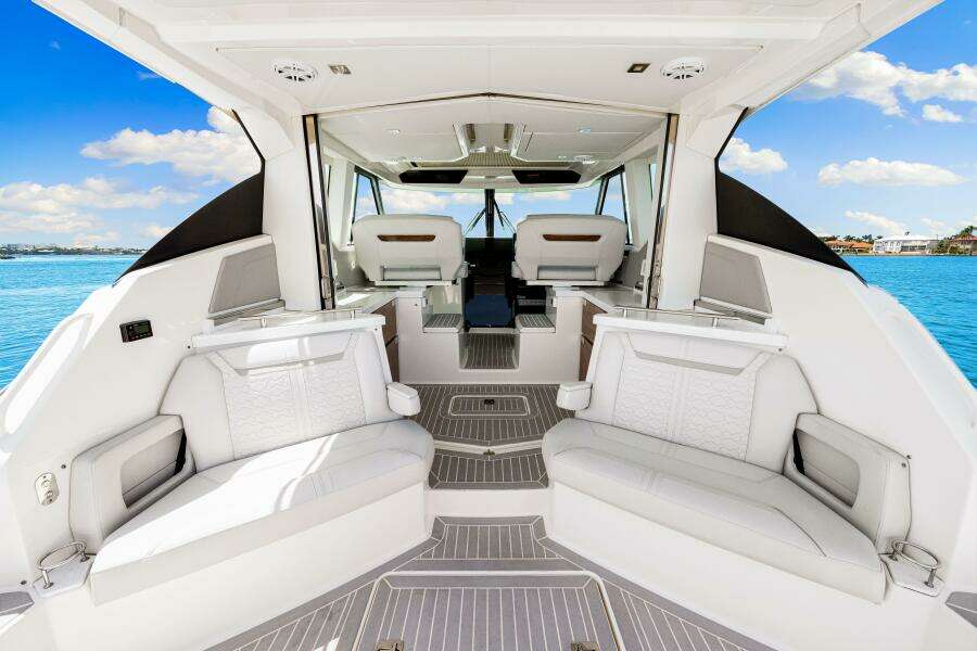 STAY SEA 43ft Tiara Yachts Yacht For Sale