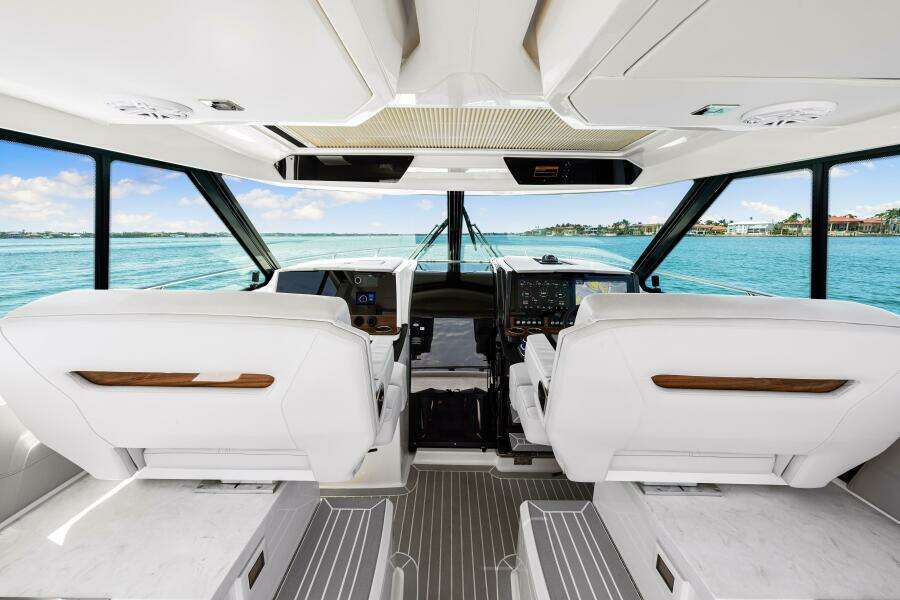STAY SEA 43ft Tiara Yachts Yacht For Sale