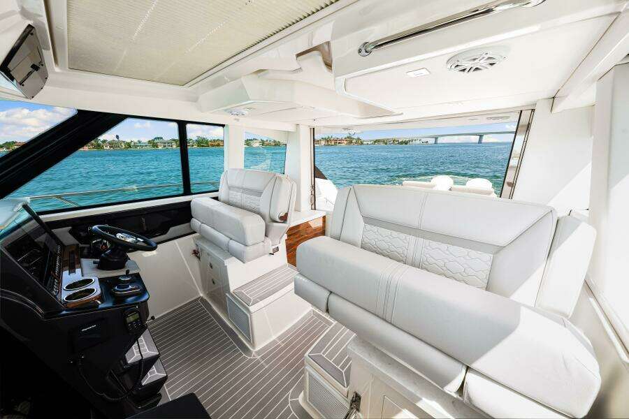 STAY SEA 43ft Tiara Yachts Yacht For Sale