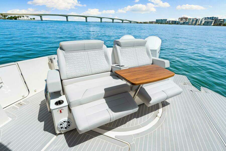 STAY SEA 43ft Tiara Yachts Yacht For Sale