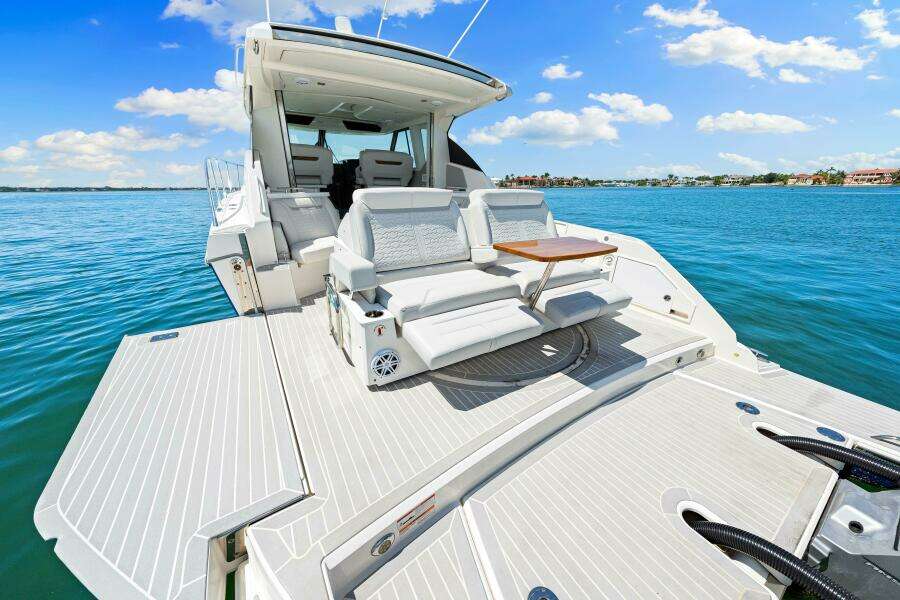STAY SEA 43ft Tiara Yachts Yacht For Sale
