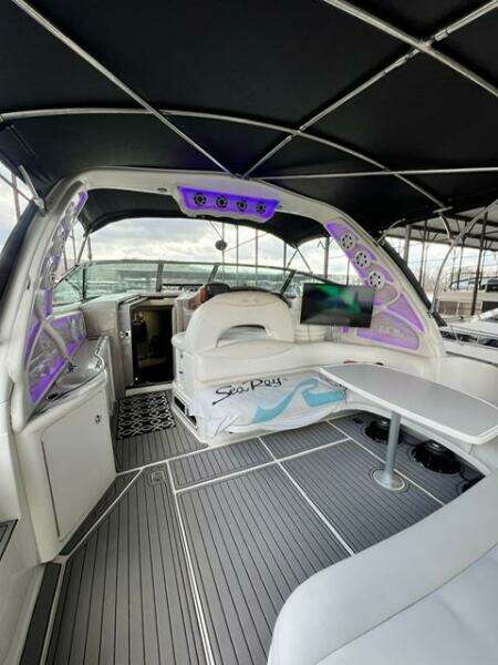 42ft Sea Ray Yacht For Sale