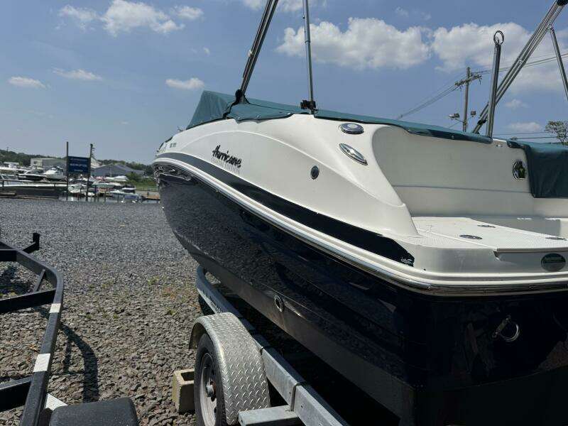 19ft Hurricane Yacht For Sale