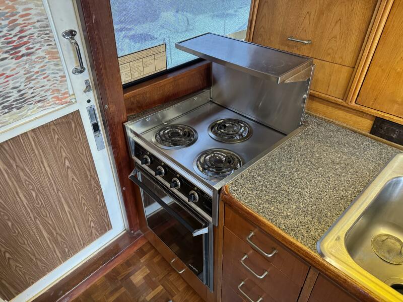 1989 Ocean Yachts