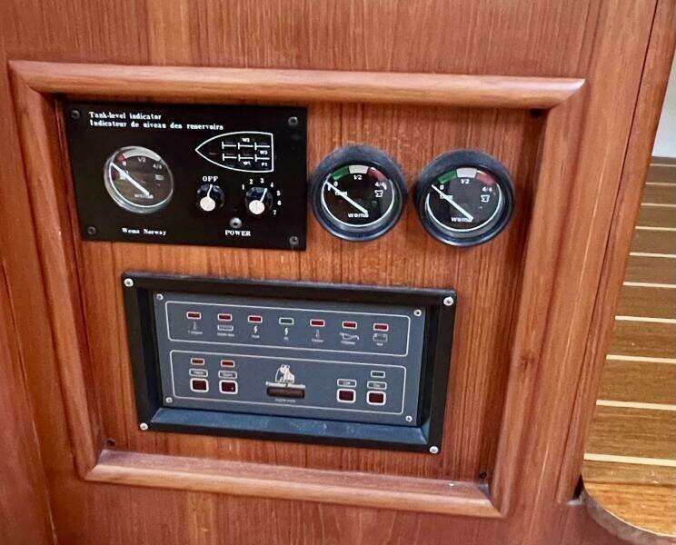 Dream Catcher 40ft Hunter Yacht For Sale
