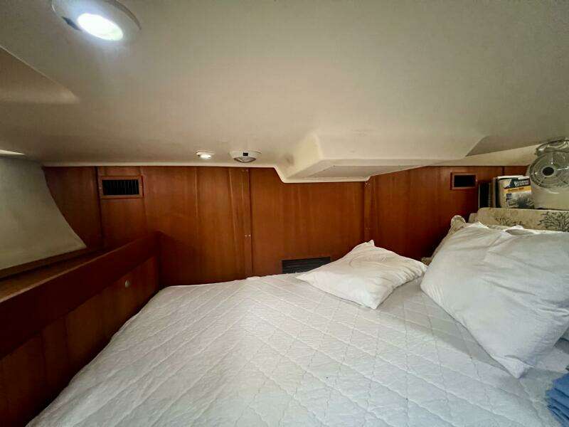Dream Catcher 40ft Hunter Yacht For Sale