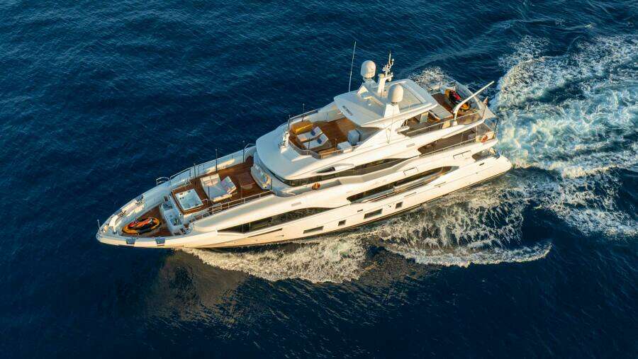 BELLA VITA 116ft Benetti Yacht For Sale