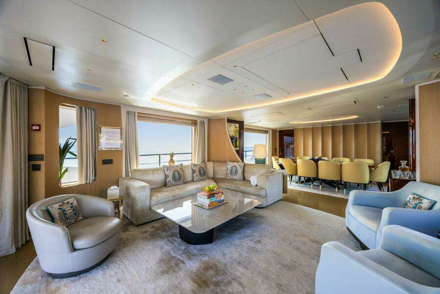BELLA VITA 116ft Benetti Yacht For Sale